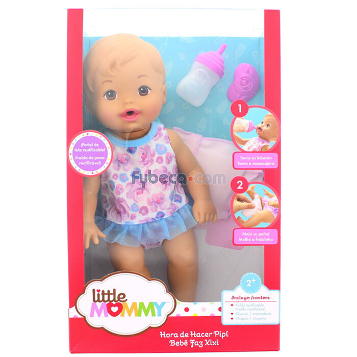 Little mommy come sales y hace del baño
